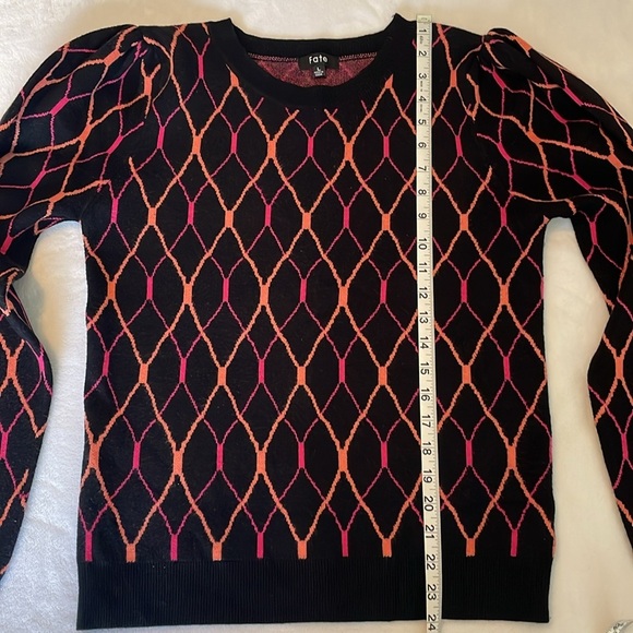 Fate black sweater with pink and orange graphic design - Picture 3 of 9